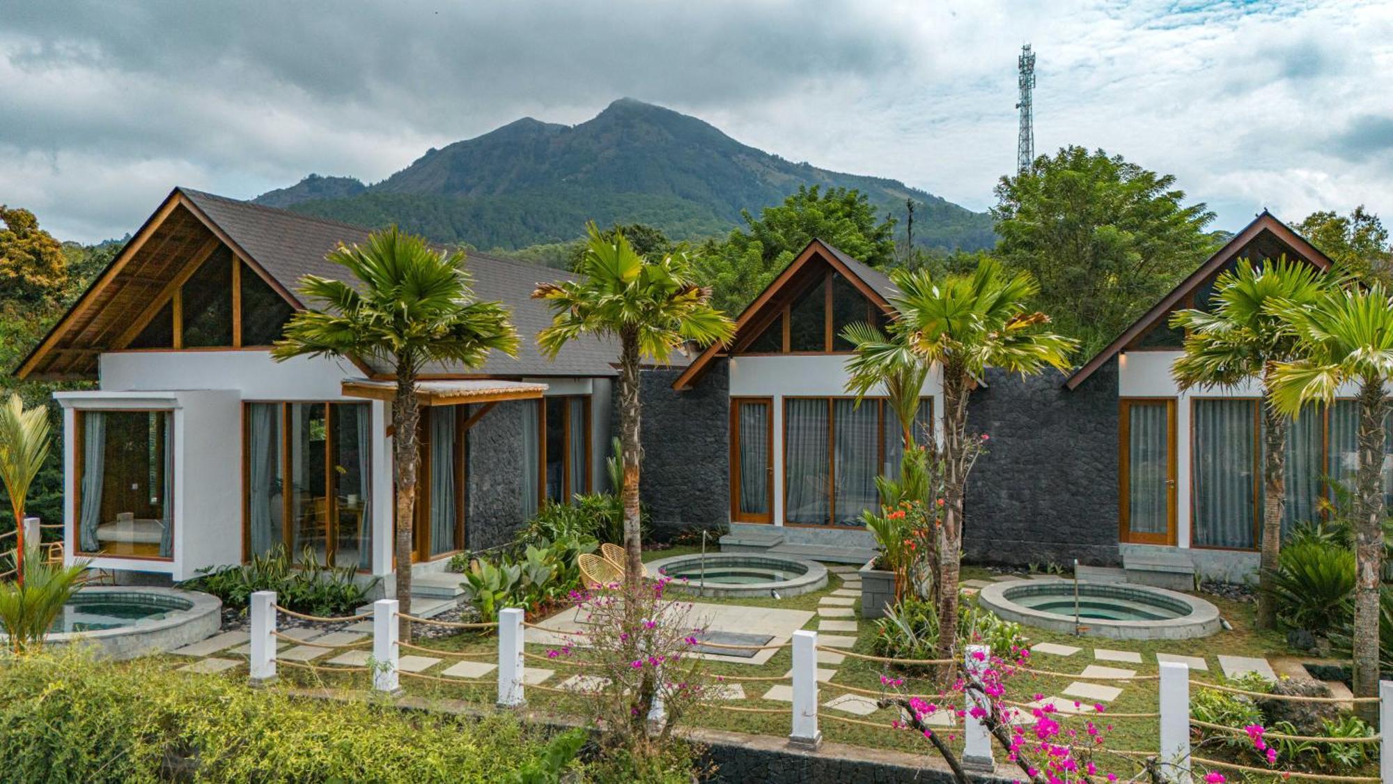 The Lava Bali Villa And Hot Spring Кинтамани Экстерьер фото