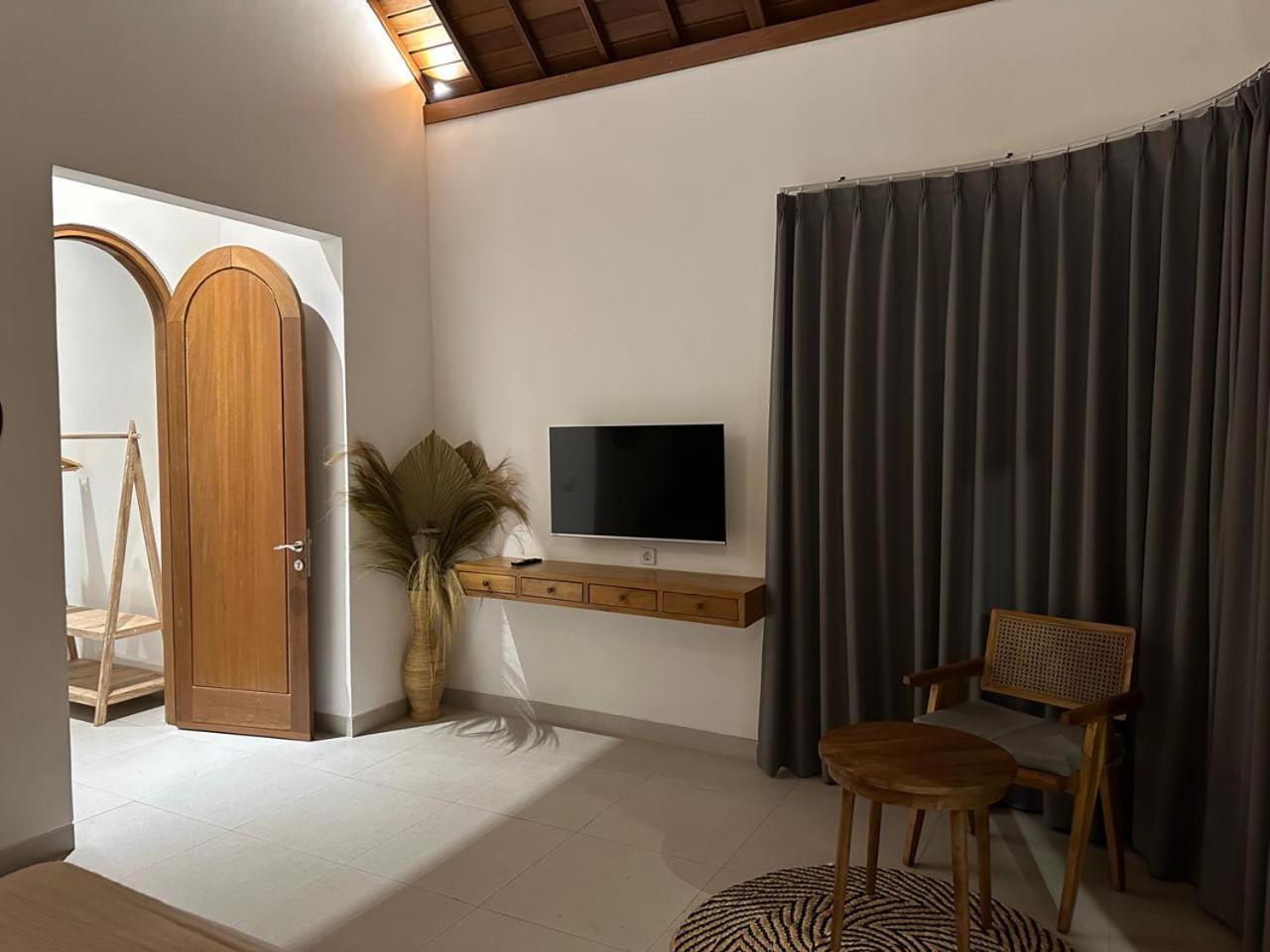 The Lava Bali Villa And Hot Spring Кинтамани Экстерьер фото